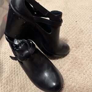 Elegant Dansko Black Women's Shoes